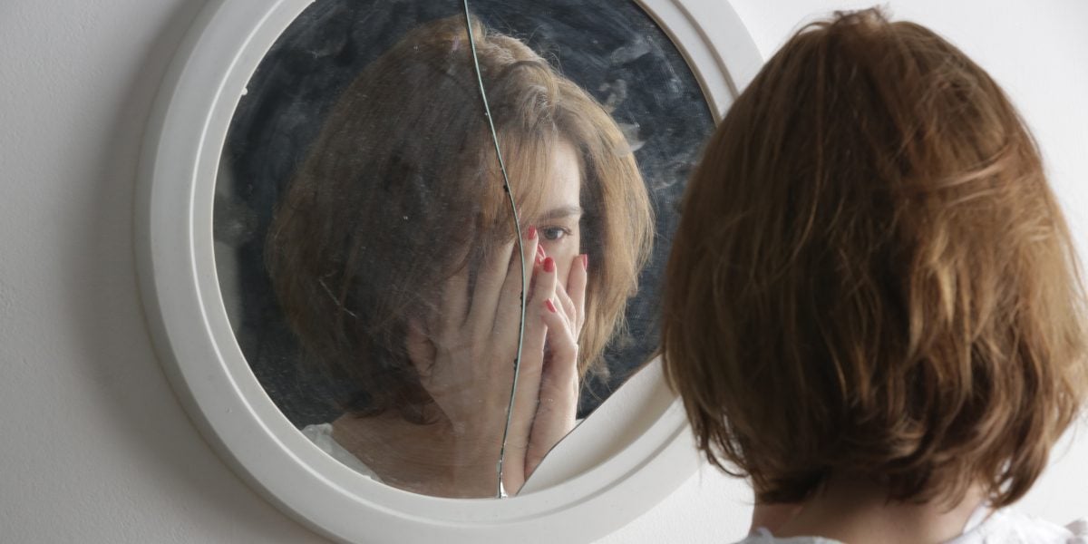 How to combat low self-esteem with Slenderiiz Drops: natural weight loss drops